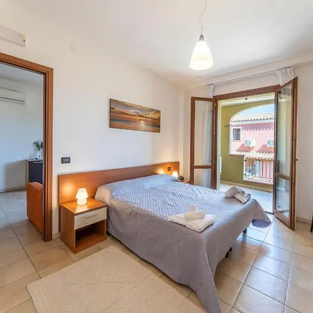 Premium In Apartment *